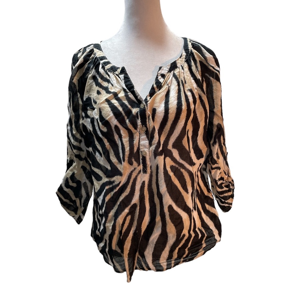 Westbound Black Tan White Animal Print 3/4 Cuff/Button Sleeve Blouse**Flaw** PM